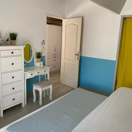 Vila Jolie Climatisee Piscine Parking